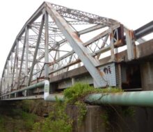 Gov. Beshear Highlights $989,000 Award to Restore and Reopen Old Laurel Gorge Bridge